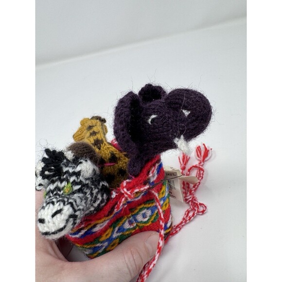 Cost Plus World Market Hand Knit Alpaca Finger Puppets Animals Basket Peru NWT - Picture 4 of 7